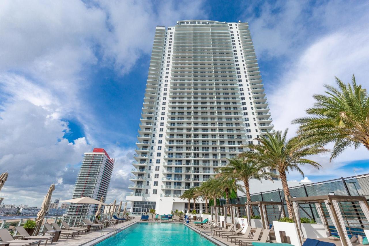 Private Ocean Condos At Hyde Beach Resort & Residences 할리우드 외부 사진
