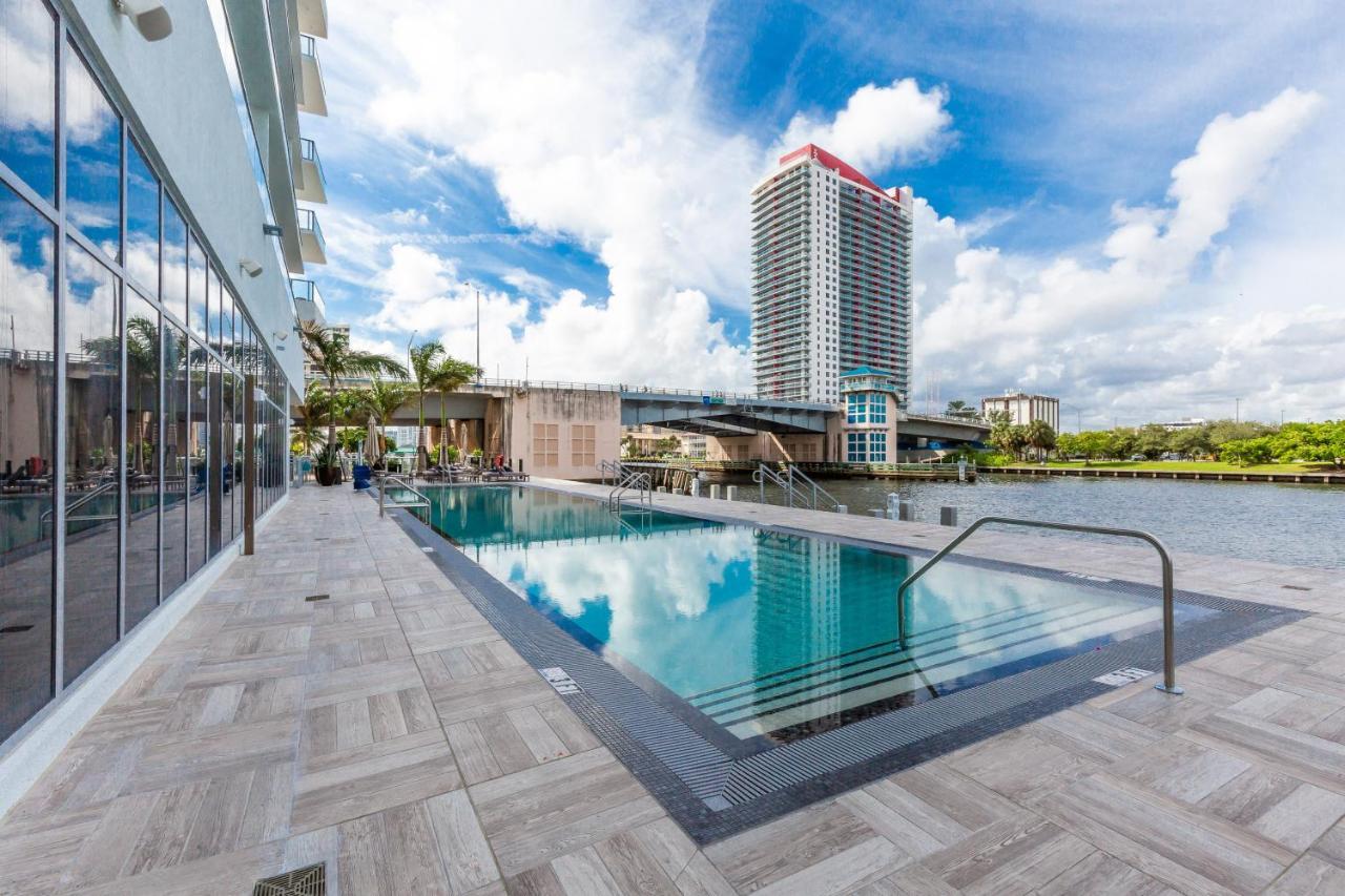 Private Ocean Condos At Hyde Beach Resort & Residences 할리우드 외부 사진